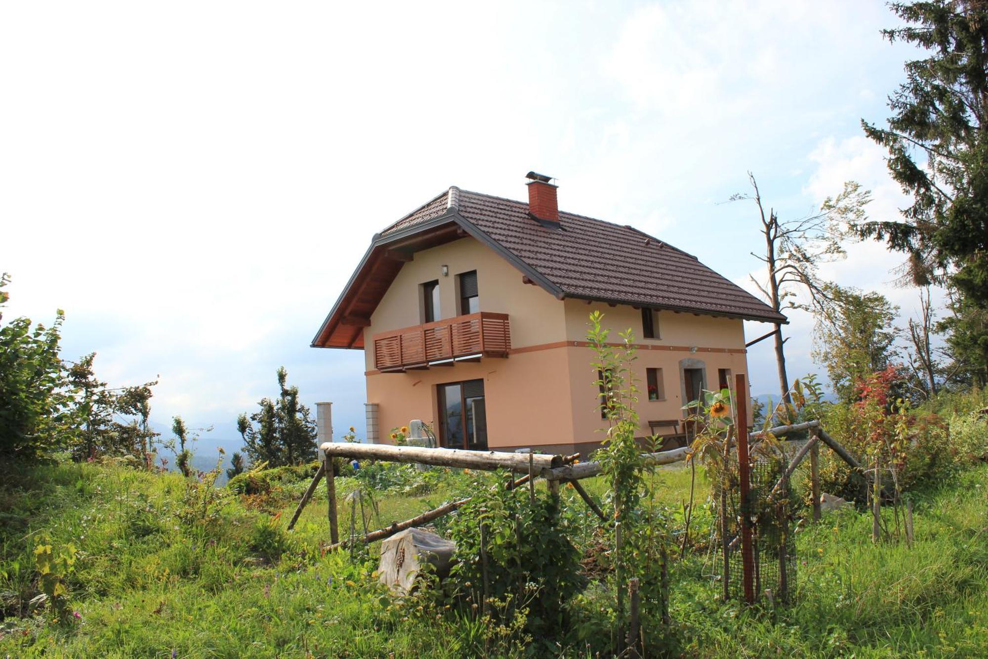 Holiday Home Razglednik Логатець Екстер'єр фото